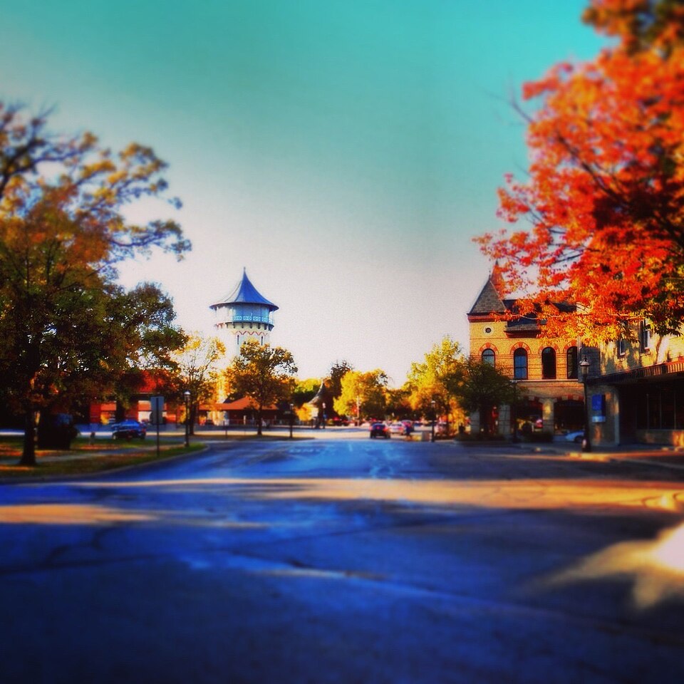 Riverside 1 Downtown Riverside, Illinois historic district in autumn
